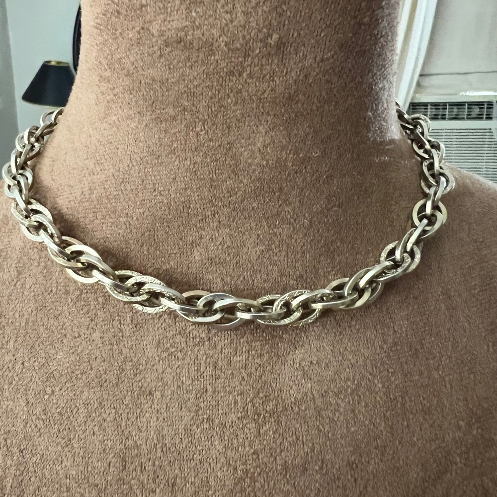 Hope Chest Vintage Gold Tone‎ Textured Double Link Chain Necklace 16in Retro 60s
